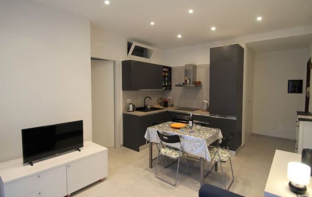 Charming Lake - Photo 6